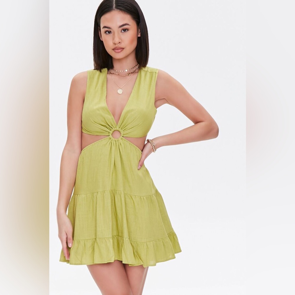 NWT cutout green dress